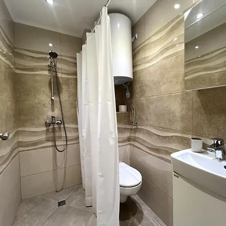 Luxury Apartmemts شقة
